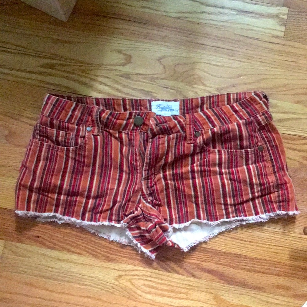 Cute striped corduroy short shorts